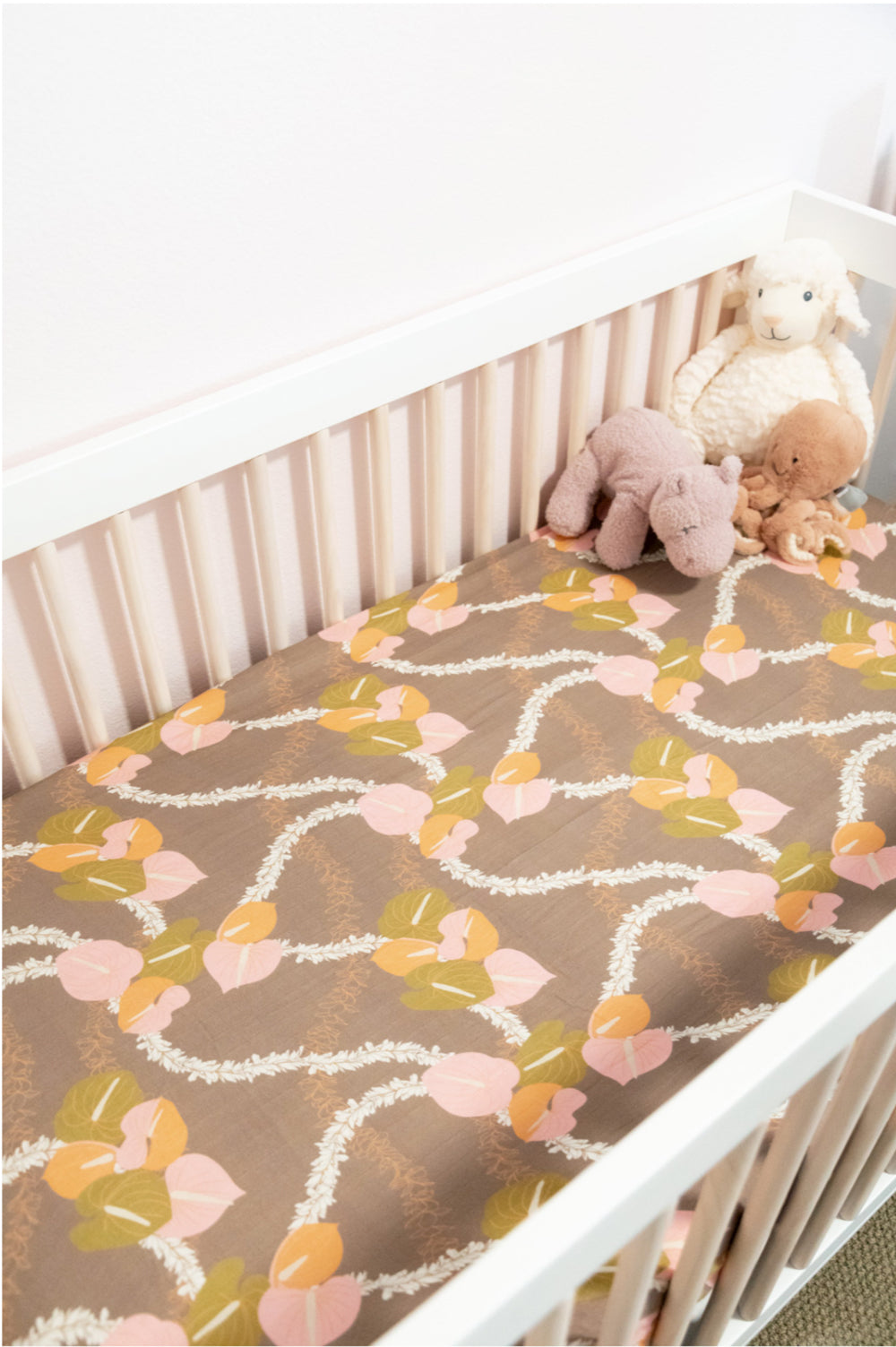 Baby Muslin Crib Sheet - Mocha Woven Lei