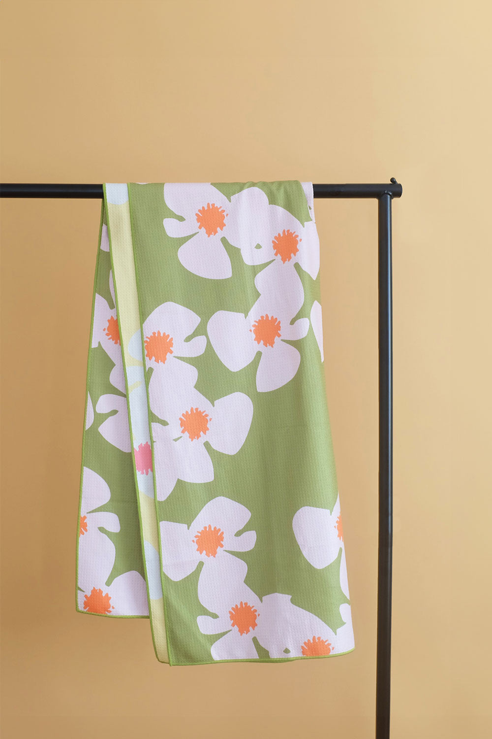 Beach Towel - Kiwi/Lime Zinnia