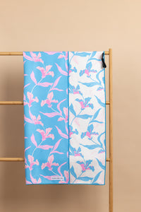 Tyvek Toiletry Bag - Strawberry Wine Plumeria Lei