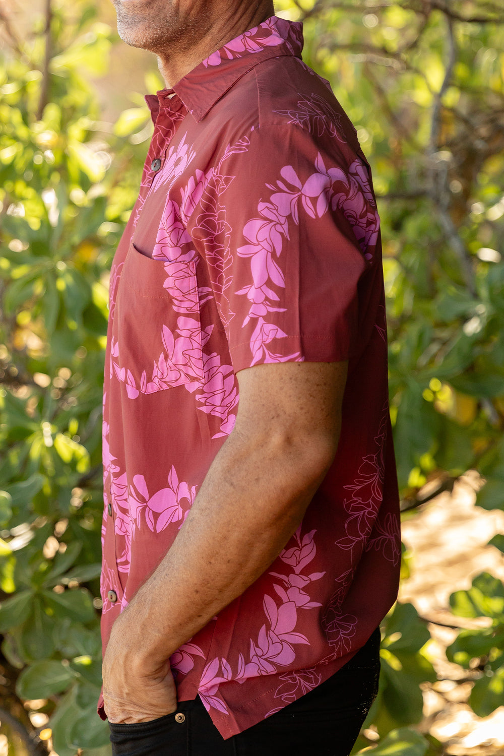 Shirt Tommy - Strawberry Wine Plumeria Lei