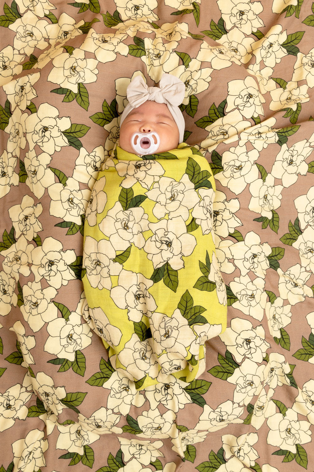 Baby Swaddle - Lime Gardenia