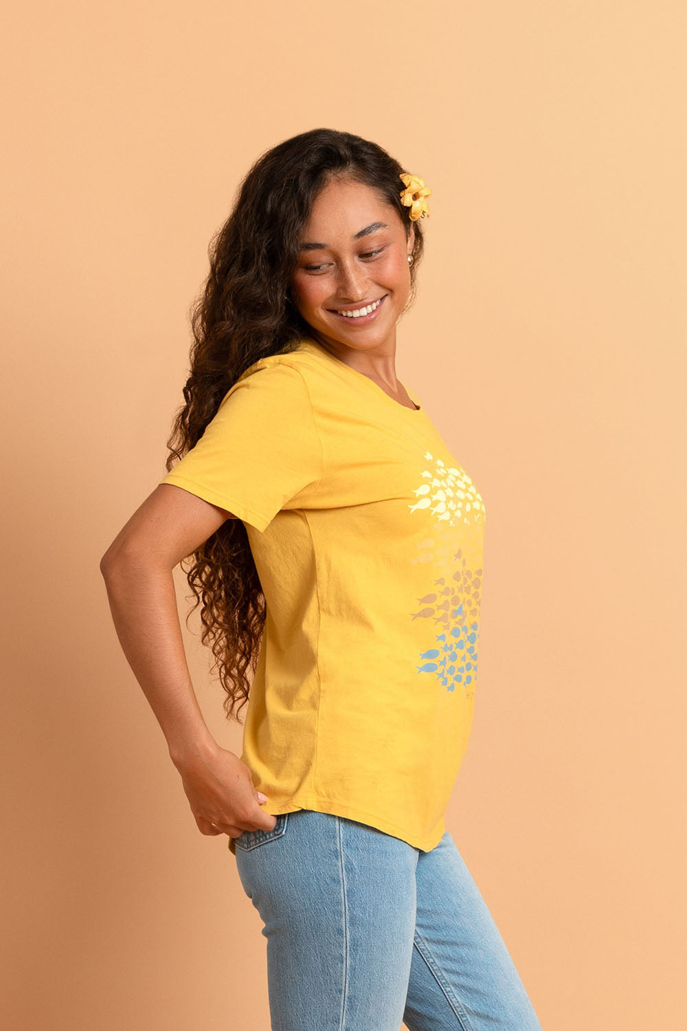 Boyfriend Tee - Citron Keep Swimming