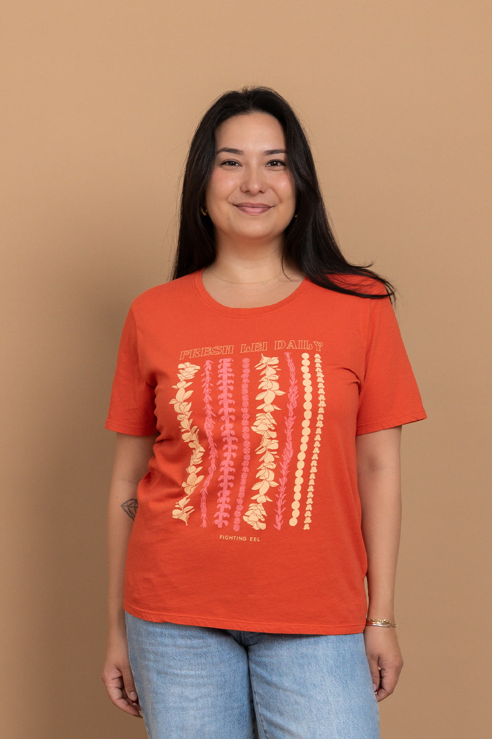 Clementine Tee - Roma Fresh Lei